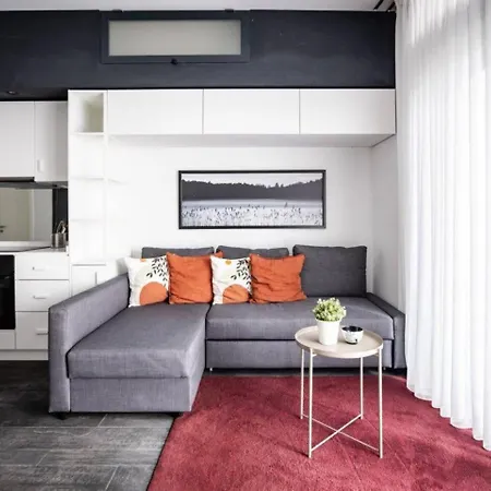 Cute Cozy Modern W Views Balcony! #377 *