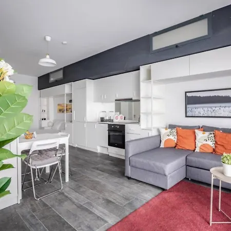 Cute Cozy Modern W Views Balcony! #377 Istambul